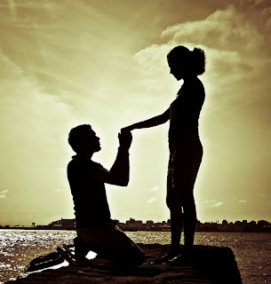 1. Different Propose Tips On Valentines Day 2014-propose Pose