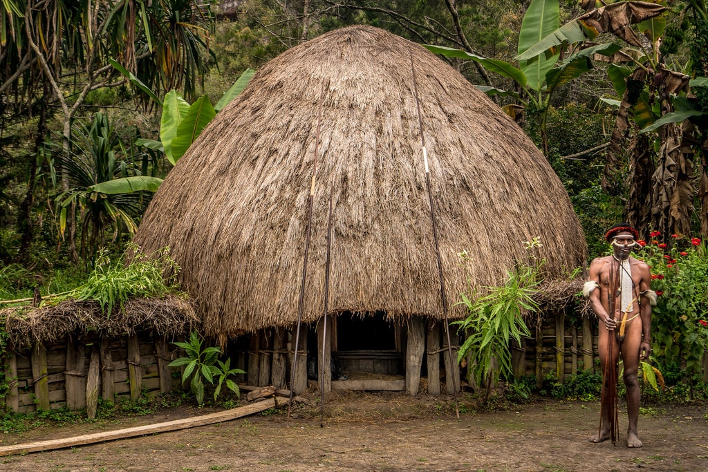 Yuk Kenali Budaya Indonesia Inilah Rumah  Adat Papua yang 