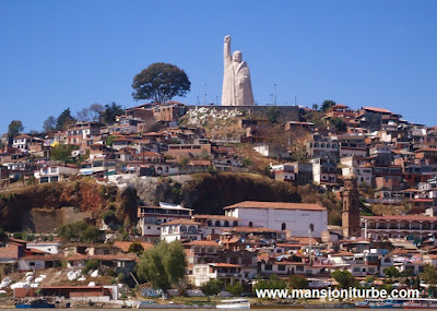 Isla de Janitzio en el Lago de Pátzcuaro, Michoacán