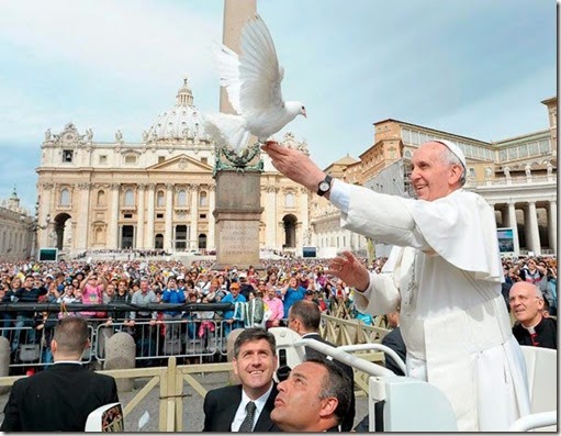 Felicitaciones a Francisco por el primer año de pontificado