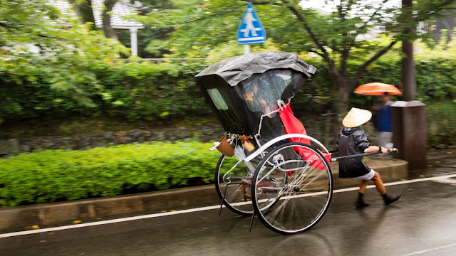 Rickshaw en Arashiyama :: Canon EOS5D MkIII | ISO100 | Canon 24-105@32mm | f/4.5 | 1/20s