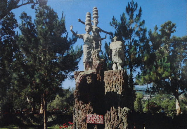 Banga Dance Statue postcard