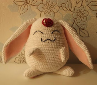 http://yuki87.deviantart.com/art/Mokona-with-Pattern-204610288