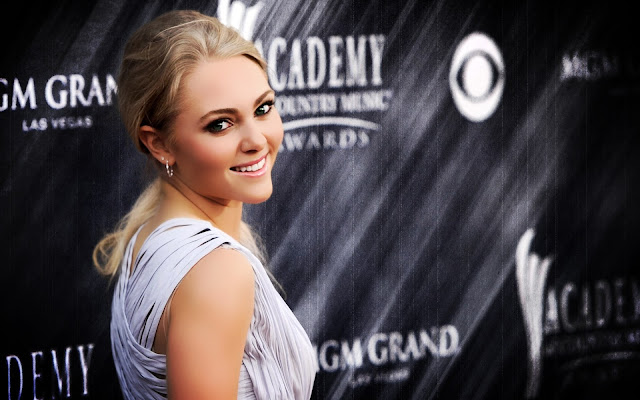 AnnaSophia Robb  Still,Wallpaper,Image,Photo,Picture,Hot,Sexy