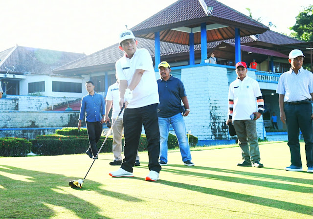 Gubernur Ansar Membuka Turnamen Golf Gubernur Cup Tahun 2022