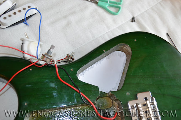 Cómo apantallar una guitarra eléctrica