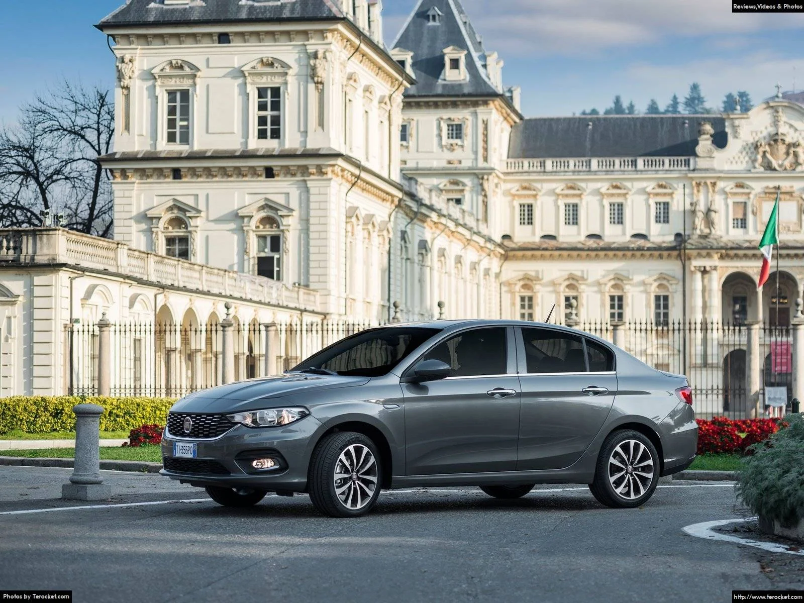 Hình ảnh xe ô tô Fiat Tipo 2016 & nội ngoại thất