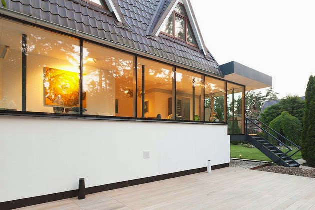  Desain  Rumah Modern Dengan Lantai  Atas  Melengkung 