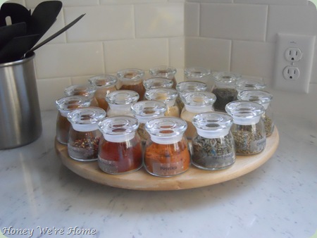 Pre-Move, spices, closet 002