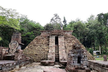 misteri Candi Sukuh karanganyar, candi unik berbentuk piramida suku maya