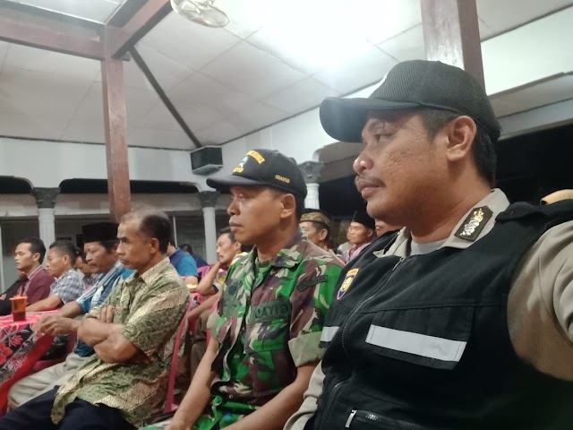 BABINSA DAN BABINKAMTIBMAS HADIRI UNDANGAN PEMBENTUKAN PANITIA PILKADES DESA PRANAN