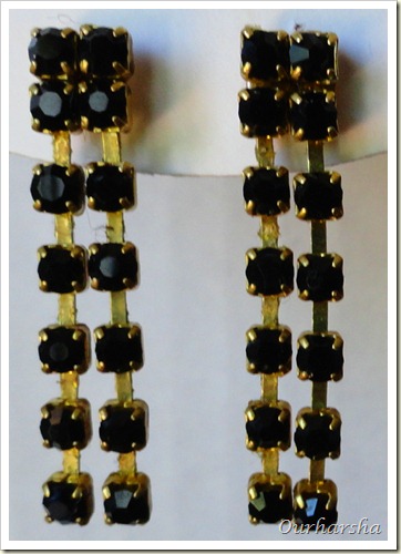 black earrings (3)