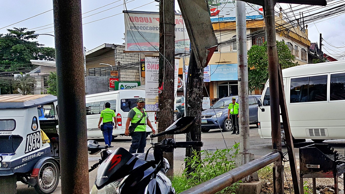 traffic officers in Tagbilaran City, Bohol