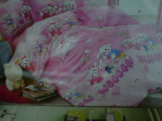 sprei motif peggy pink