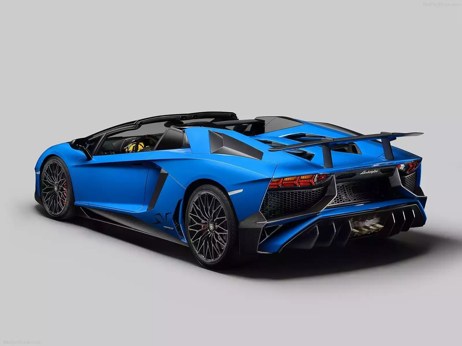 Hình ảnh siêu xe Lamborghini Aventador LP750-4 SV Roadster 2016 & nội ngoại thất