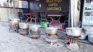 Food everywhere in Brazzaville in the evening