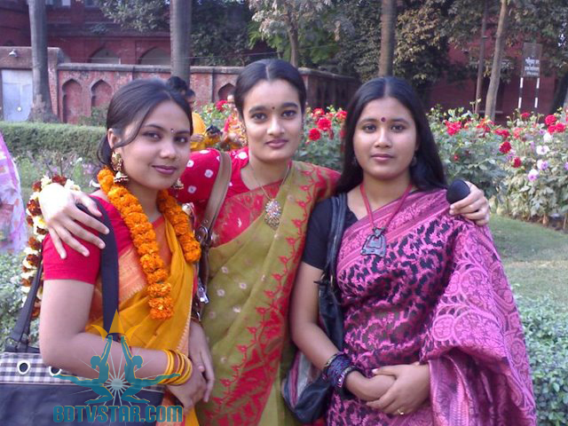 Bangladeshi college girls