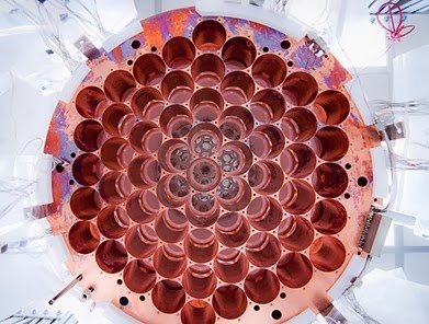 o Grande Detector Subterrâneo de Xenônio