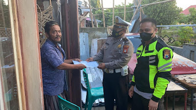 Bencana Angin Puting Beliung Menimpa, Kapolres Wajo Sigap Berikan Bantuan Kepada Korban