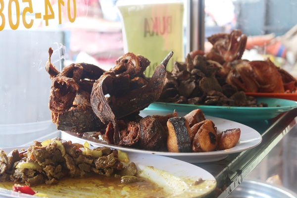 Nasi Paku Ayam Kampung Kota Bharu Kelantan