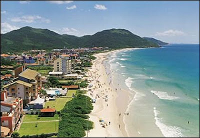Praia dos Ingleses no Litoral de Santa Catarina, em Florianópolis