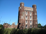 In August 2009 the 'House of Bling' Exhibition opened at Tattershall Castle. (tattershall castle)