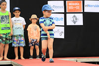 Desfile solidario de moda infantil