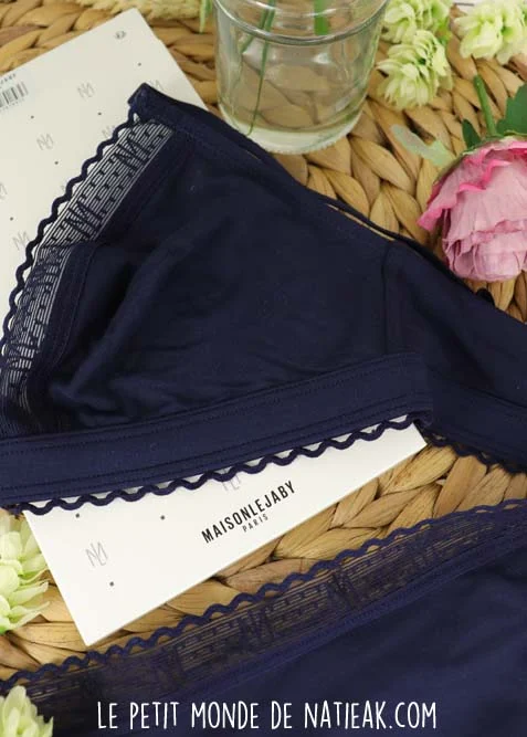 quelle lingerie offrait à une femme ?