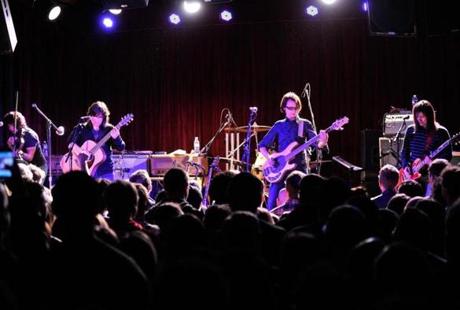 The Breeders live in Boston 2013