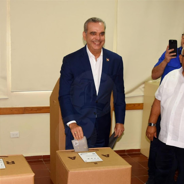 Presidente Abinader hablará  al país sobre las elecciones municipales a las 10:00 PM