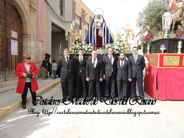 Domingo de Ramos Valdepeñas. Salida de la Borriquita y Virgen de la Soledad