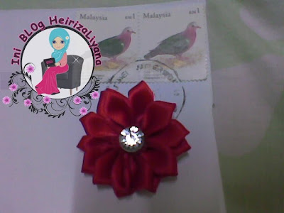 hadiah dari blogger,brooch comel,cara buat kerongsang bunga