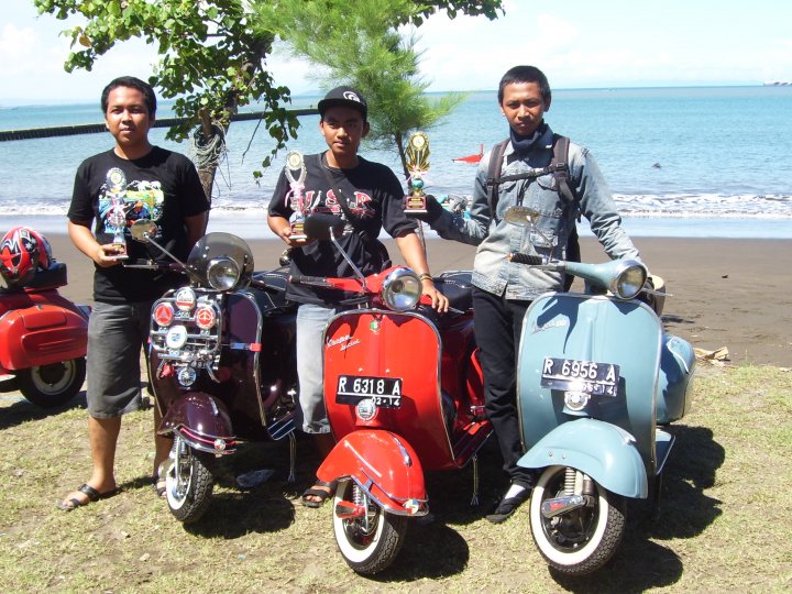 VESPA KONTES PSC title=