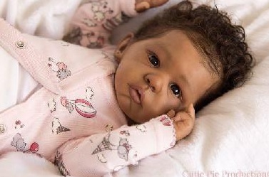 Imagens de boneca que parece com bebê de verdade
