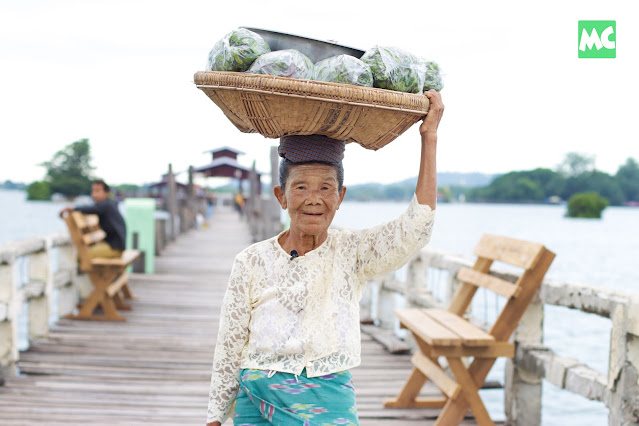 တောင်သမန်အင်း က အသက် (၈၀)၊ ခေါင်းရွက်သည် အဘွား