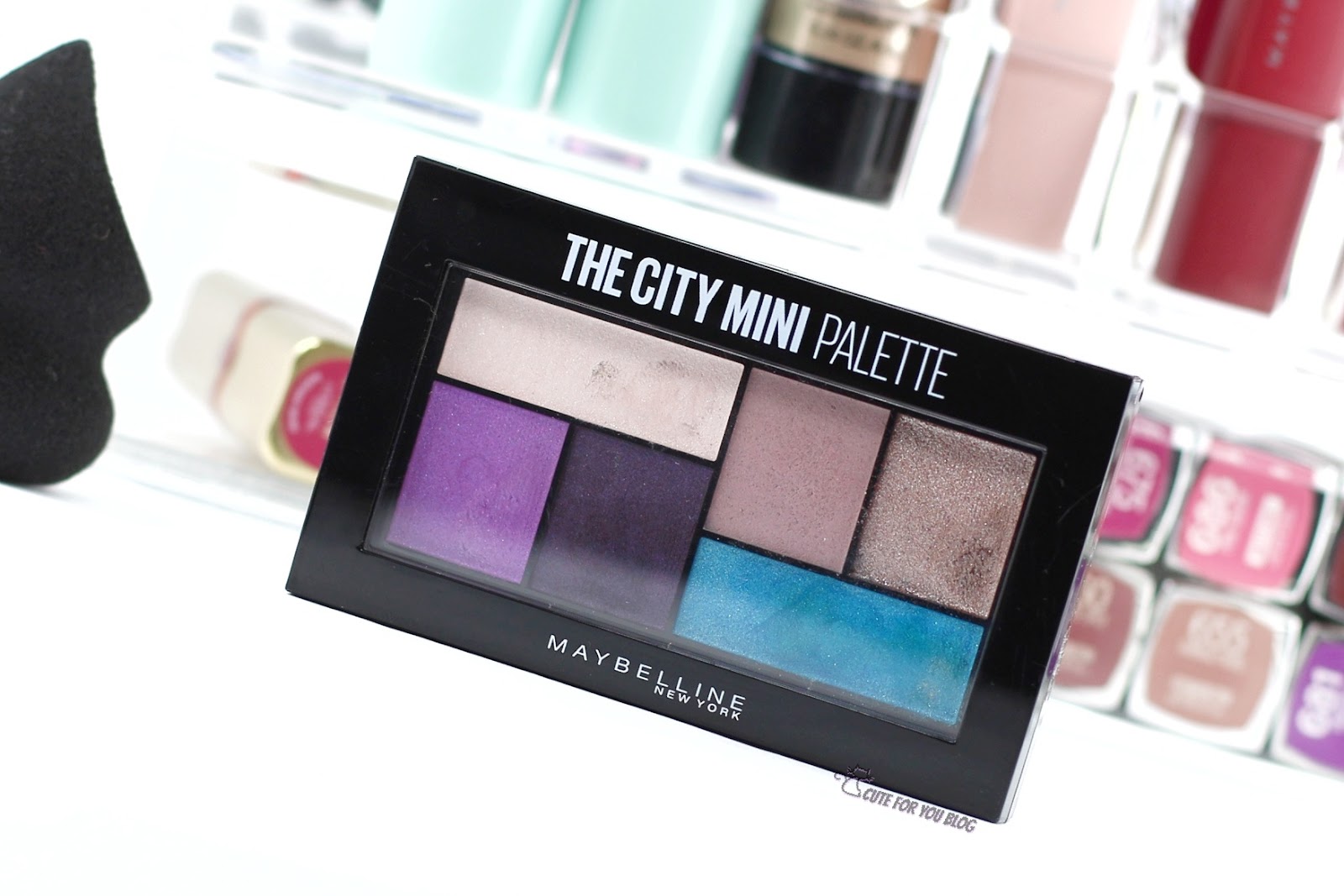 Maybelline Argentina, maybelline maquillaje, maybelline paletas, paleta maybelline, paleta de sombras maybelline, productos maybelline Argentina, reseñas maybelline, reseña paleta maybelline, the city mini palette maybelline, the city mini palette graffiti pop maybelline, sombras de ojos maybelline, Blogger Argentina, Blog de maquillaje argentina, beauty Blogger Argentina, cute for You Blog, karo_by_cuteforyou_blog, Karolina Luke Blog, maybellinearg, maybelline New York Argentina, the falsies Push Up Angel, swatches maybelline, swatches the city mini palette graffiti pop