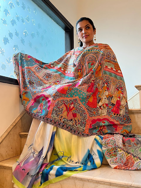 Kashmiri hand-embroidered Mughal durbar theme shawl