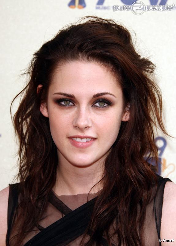 kristen stewart hot wallpaper. wallpaper kristen stewart Hot