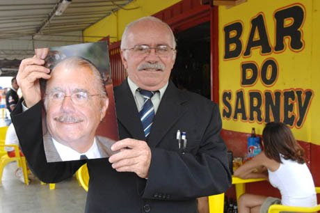 [O+Sarney+do+bar!.jpg]