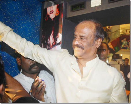 Robot-special-screening-in-Mumbai-9