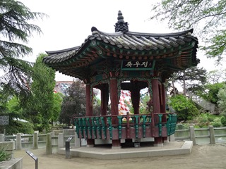 2016.05.24-036 jukujeong dans le jardin coréen