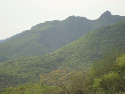 Daman-e-Koh Mountains