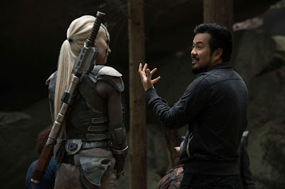 Sofia Boutella and Justin Lin on the set of Star Trek Beyond