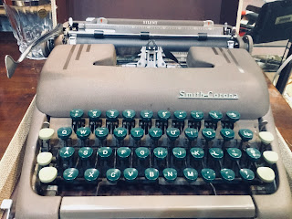1951-Smith-Corona-Silent-5