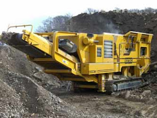 mesin stone crusher