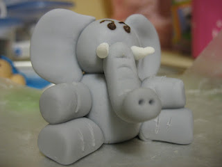 fondant elephant