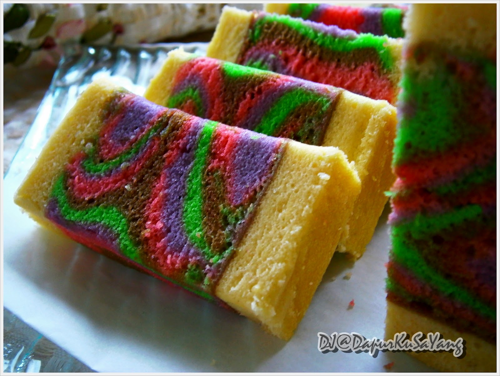 DapurKu SaYang: Kek Velvet Kukus (Marble/Pelangi)