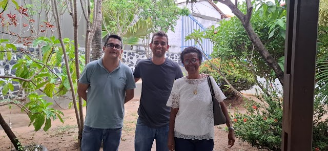 Cléber Borges é reeleito  gestor em Escola de Lauro de Freitas. 