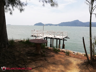 Platform Mancing Rockbund Marina Island