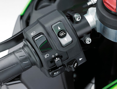  Kawasaki Ninja ZX 10R 2016 giá bán bao nhiêu và hình ảnh đánh giá